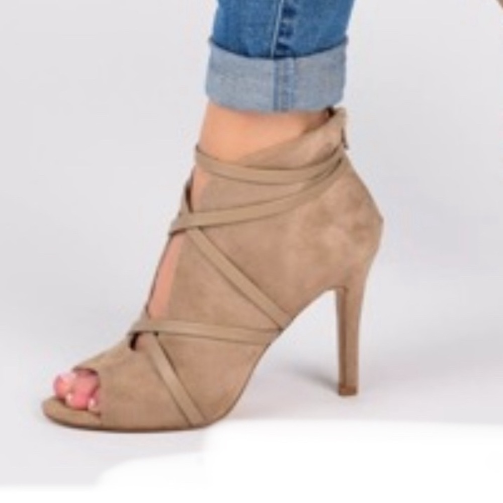 Christian Siriano Tan Strappy Heels